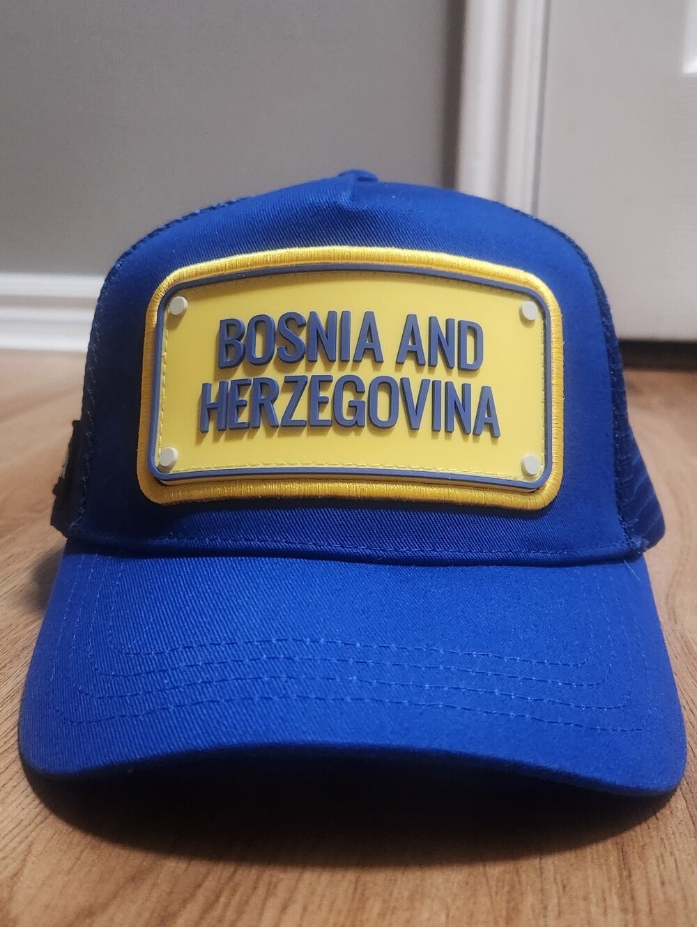 Official FIFA 2026 World Cup Hat / Cap - Bosnia and Herzegovina Hat Bosna Kapa - Picture 3 of 10